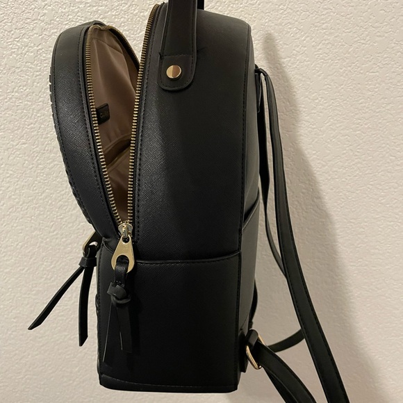 Calpak Kaya Backpack - Picture 4 of 8